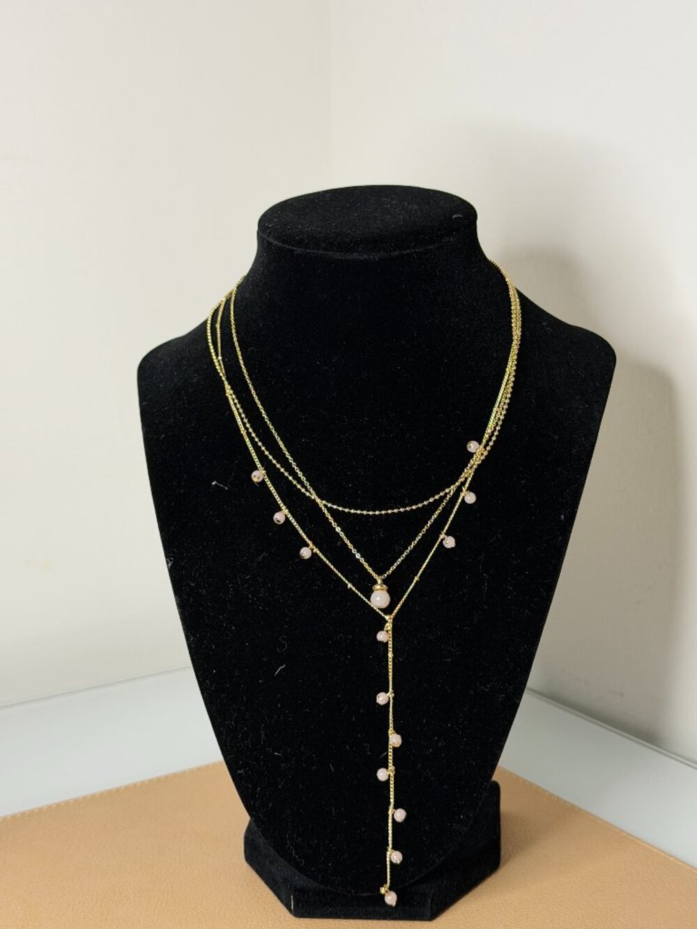 Gold Mother of Pearl Lariat Necklace Elegant Minimalist Statement Jewelry